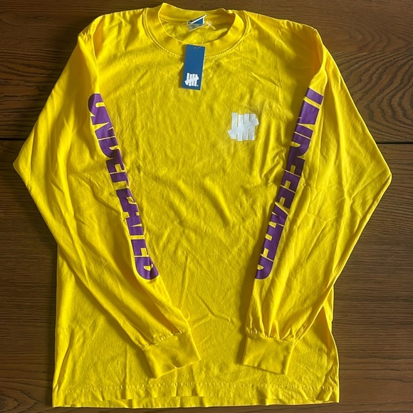 NWT Undefeated Long Sleeve Tee - Picture 4 of 6